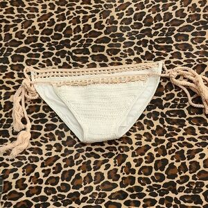 Cupshe White and Pink Crochet Bikini Bottom